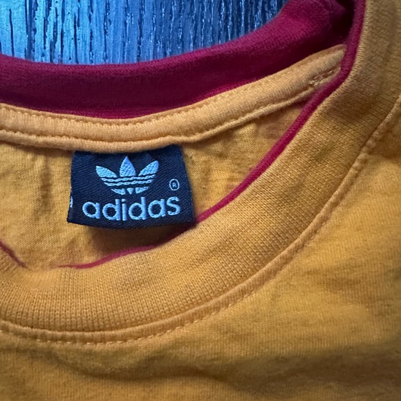 Adidas Lakers Tee - Picture 2 of 5